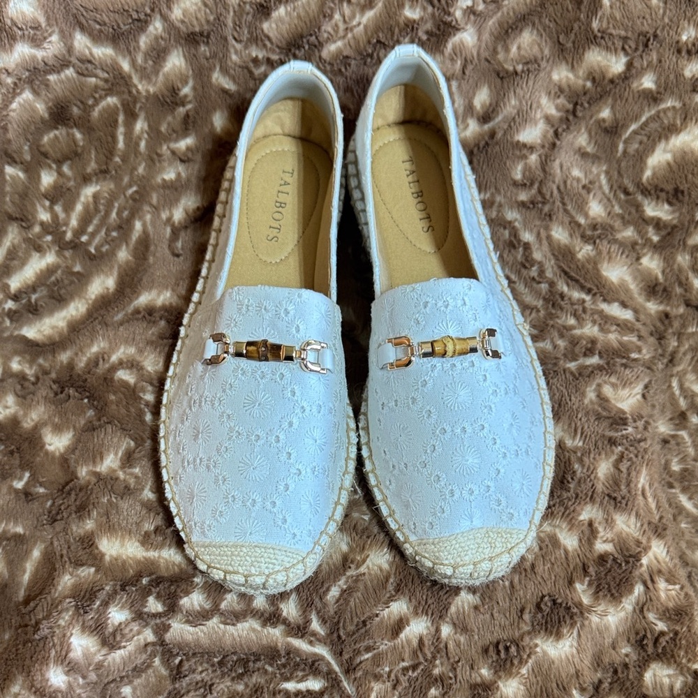 Talbots White Espadrille Flats with Gold Accent - Picture 2 of 5